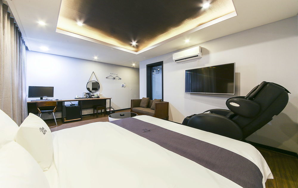 Dove Hotel Ульсан Экстерьер фото